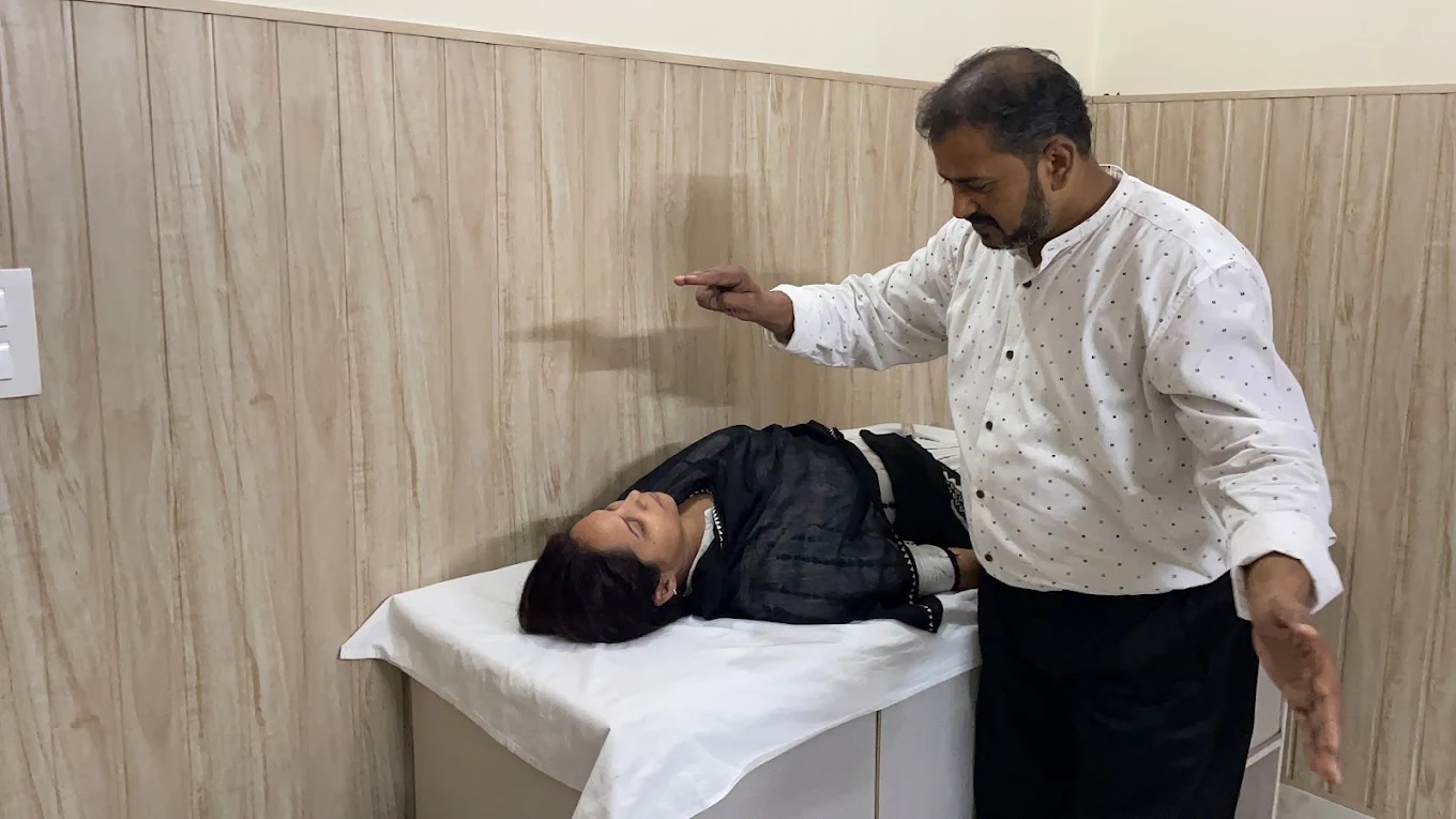 Dr BP Sharma Reiki Grandmaster & Healing Expert